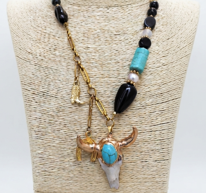 Collar turquesa toro