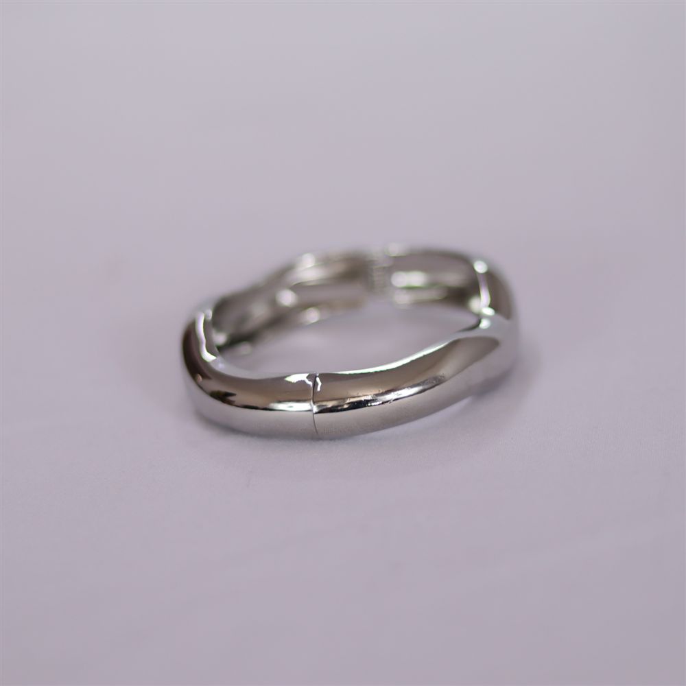 Brazalete curvo mediano