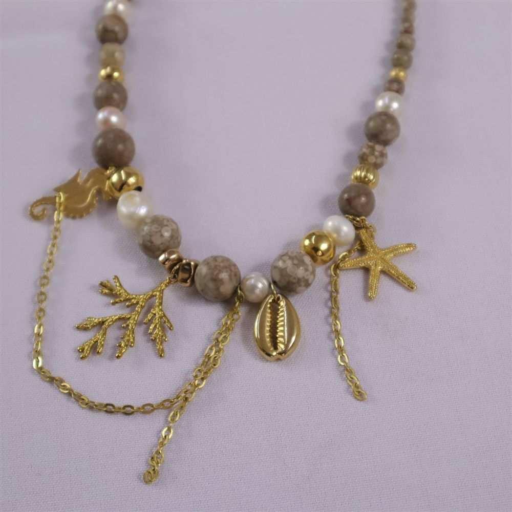 Collar alga marina