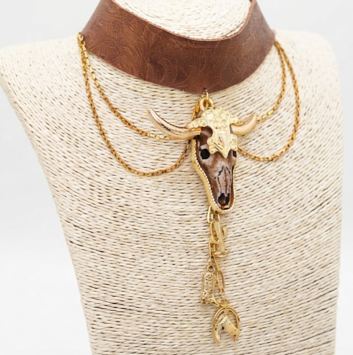 Choker  Cabeza de Toro